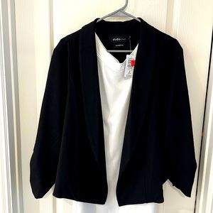 New With Tags, never worn women’s plus blazer, 3/4 length sleeves with ruching